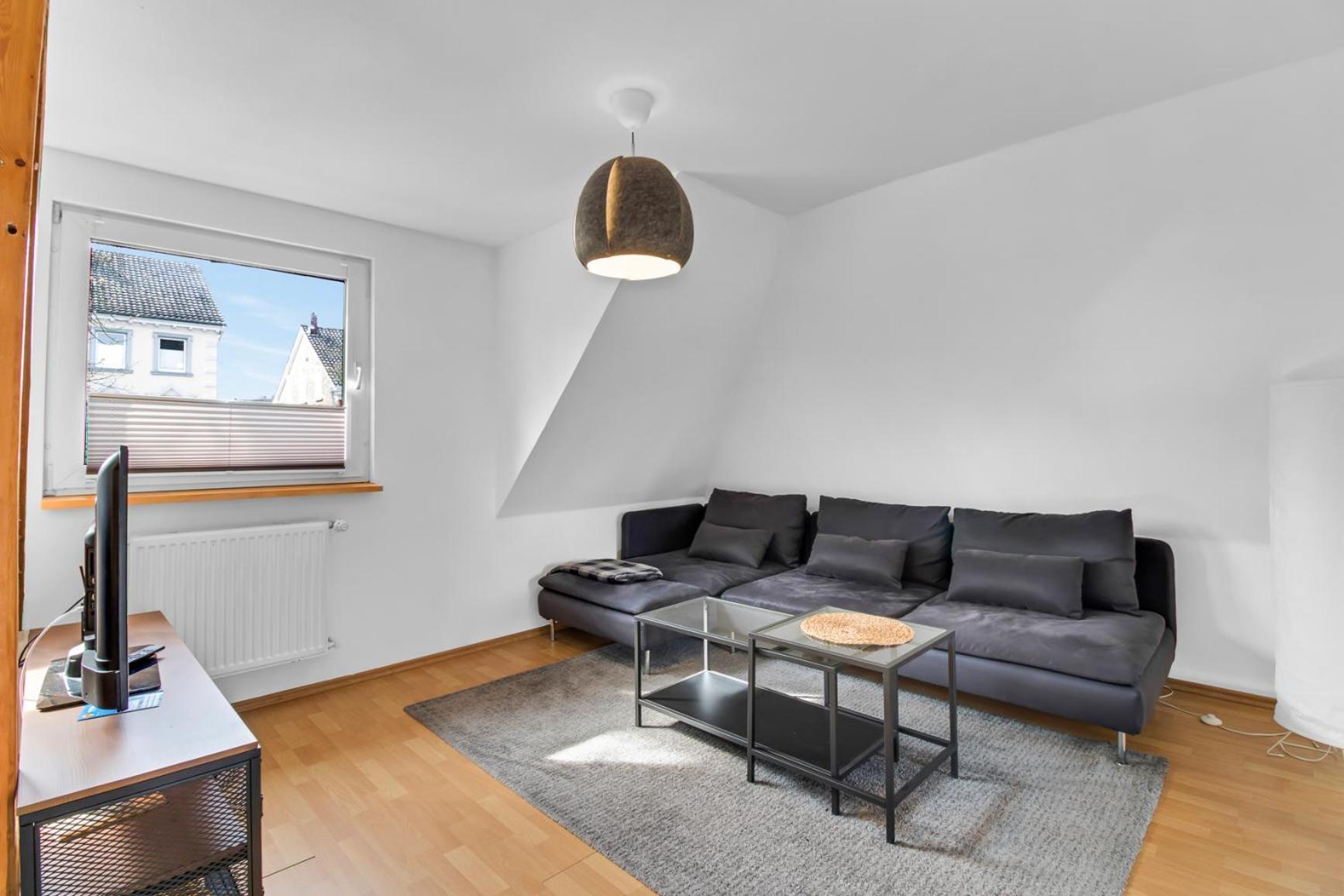 24-7 Living - Eg Unna
